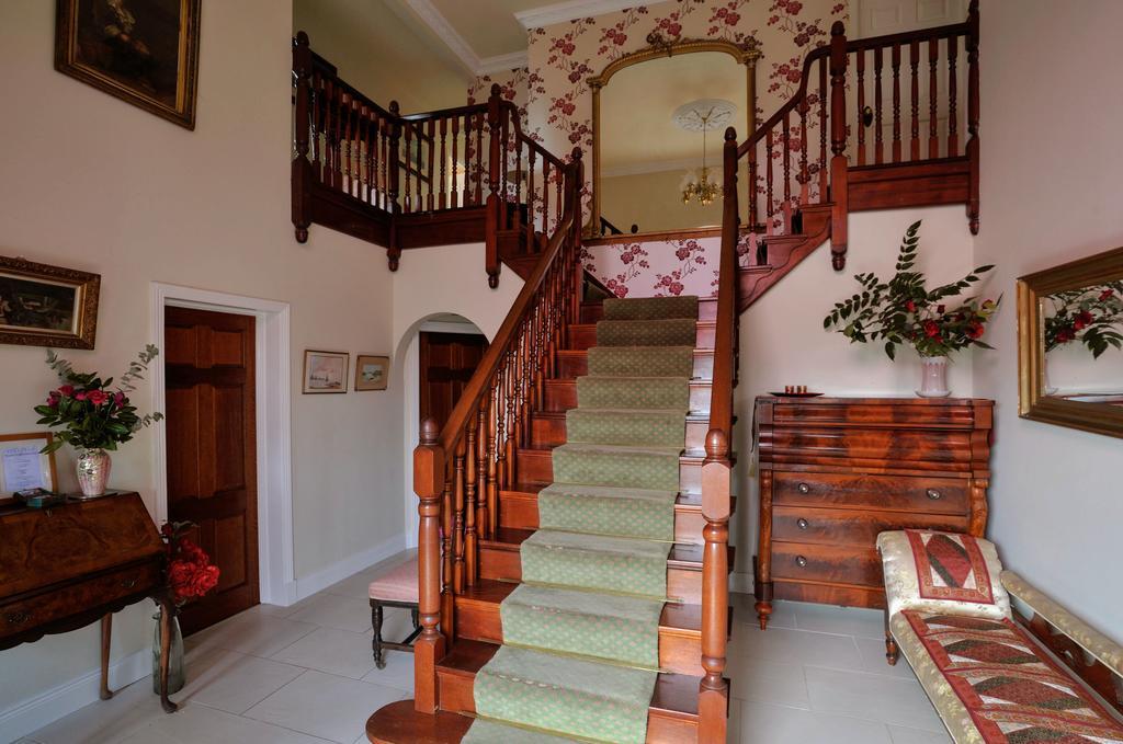 Pinewood Lodge Guest House Omagh Extérieur photo